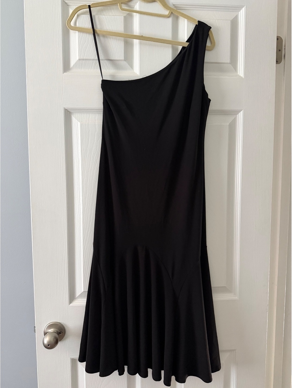 Women’s Nicole Miller one shoulder dress